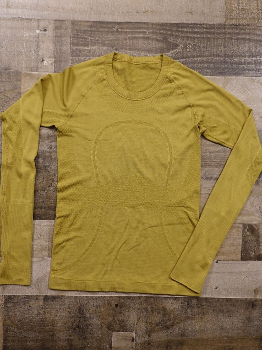 Lululemon Seamless Long Sleeve Top Women’s Size 4 Olive Mustard Thumbhole Yoga‎